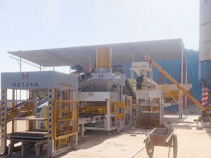 1000噸靜壓制磚機生產仿石路面磚